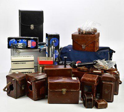 Lot 505 - A collection of camera accessories, to include...