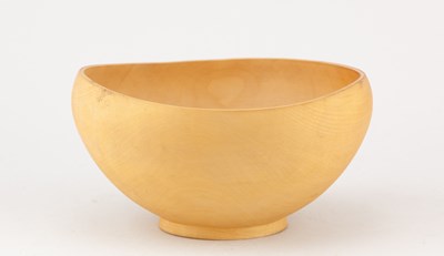 Lot 718 - JIM PARTRIDGE (born 1953); a holly bowl,...