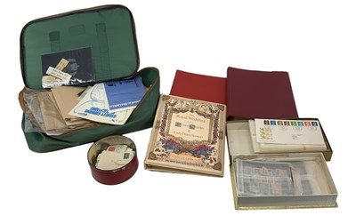 Lot 485 - A box of accessories and three Royalty albums.