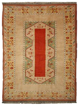 Lot 115 - An Anatolian handmade woollen rug, 300 x 200cm.