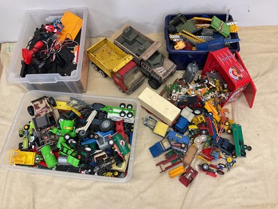 Lot 245 - A large quantity of Britains and other toys,...