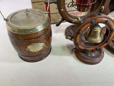 Lot 87 - A Smith's mantel clock and other wooden...
