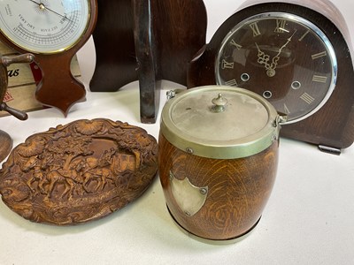Lot 87 - A Smith's mantel clock and other wooden...