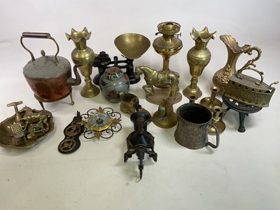 Lot 122 - Brass and copper items to include candlesticks,...