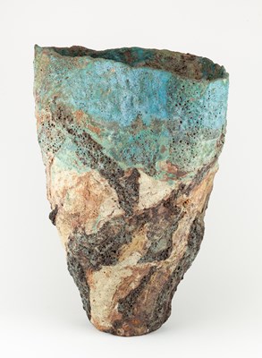 Lot 171 - EWEN HENDERSON (1934-2000); a tall vessel of...