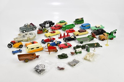 Lot 188 - A small collection of diecast model cars to...