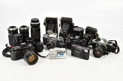 Lot 515 - A collection of cameras and lenses, to include...