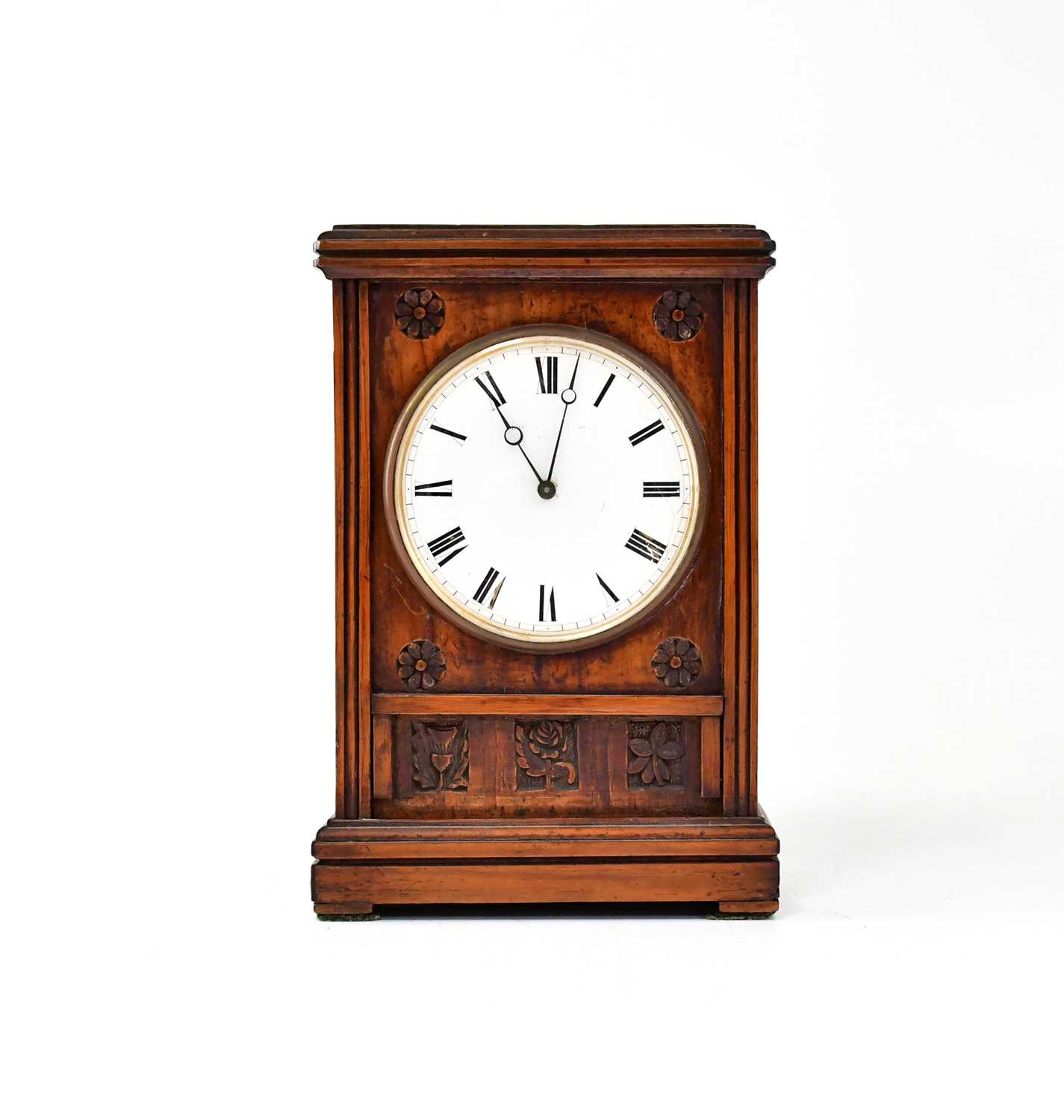 Lot 133 - THOMAS RUSSELL; a wooden cased mantel clock,