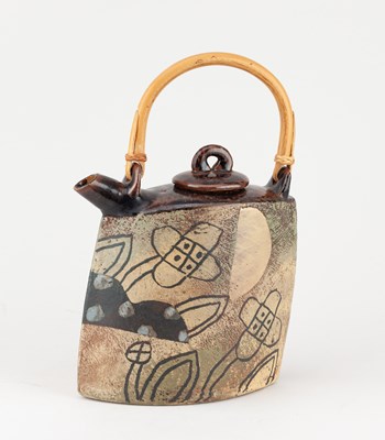 Lot 322 - JOHN MALTBY (1936-2020); a large stoneware...