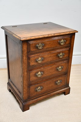 Lot 1118 - TITCHMARSH & GOODWIN; an oak media cabinet...