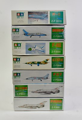 Lot 170 - A collection of fifteen model aircraft kits...