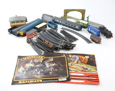 Lot 359 - A mixed collection of OO gauge locomotives...