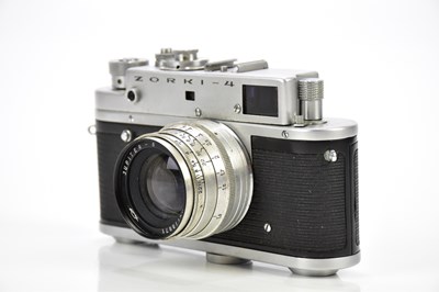 Lot 456 - ZORKI; a Zorki-4 rangefinder camera, serial No...