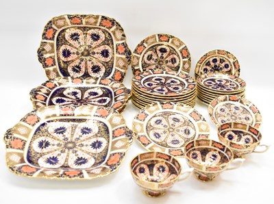 Lot 371 - ROYAL CROWN DERBY; a twenty-nine piece 'Japan'...