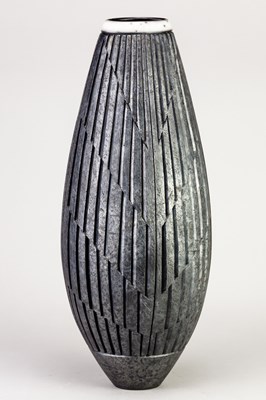 Lot 81 - ASHRAF HANNA (born 1967); a tall raku vessel...