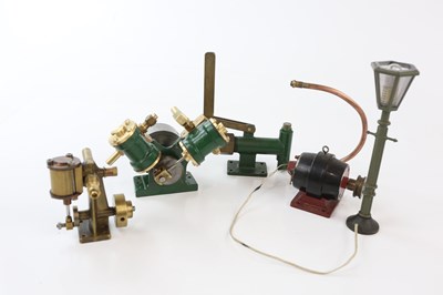 Lot 362 - BLACKGATES ENGINEERING; a twin oscillator,...