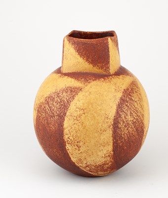 Lot 351 - JOHN WARD (1938-2023); a globular stoneware...