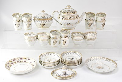 Lot 368 - A late 18th century Chamberlains porcelain...