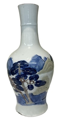 Lot 1024 - A 19th century Chinese blue and white...