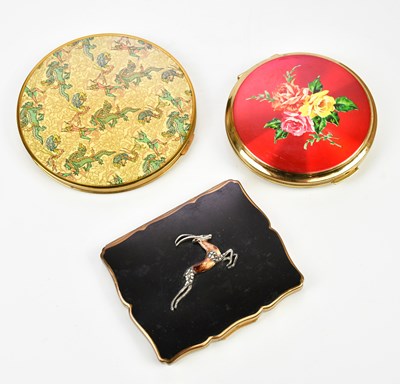 Lot 1497 - Three vintage lady's compacts.