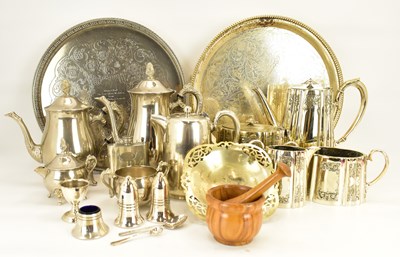 Lot 653 - A group of silver-plated items to include tea...