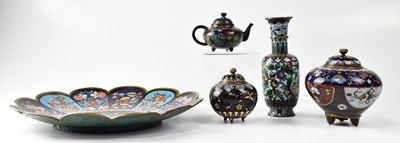 Lot 185 - Five pieces of cloisonné to include a...