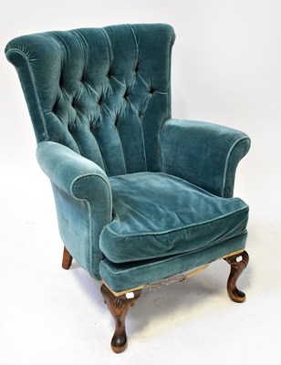 Lot 80 - A Georgian-style button back armchair on...