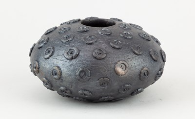 Lot 604 - SUE HANNA (born 1963); a saggar fired pot with...