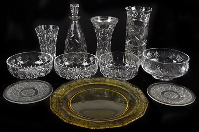 Lot 516 - An assortment of cut and moulded glassware, to...