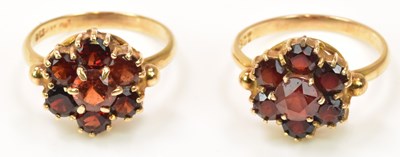 Lot 1185 - A pair of 9ct yellow gold garnet set flower...