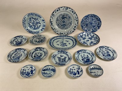 Lot 136 - A group of 19th century Chinese porcelain...