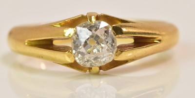 Lot 1261 - An 18ct yellow gold and diamond solitaire ring,...