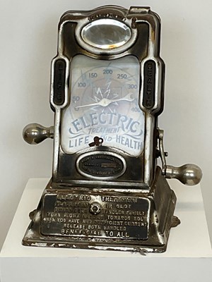 Lot 27 - A vintage Electric Treatment Life and Health...