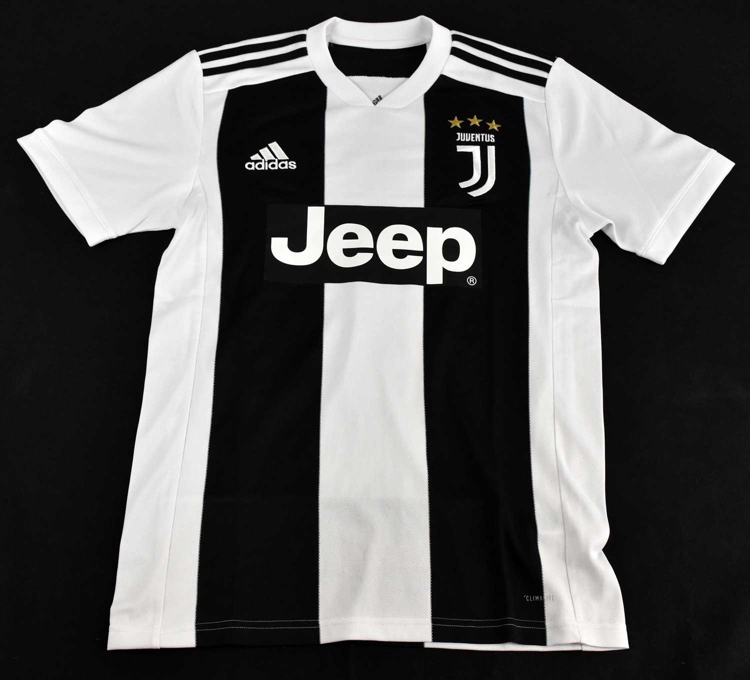 Lot 325 - CRISTIANO RONALDO; a Juventus home shirt,...