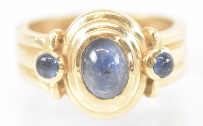 Lot 780 - A 14ct yellow gold sapphire set ring, size P/Q,...