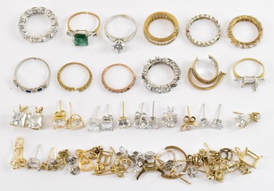 Lot 721 - A group of scrap 9ct gold jewellery including...