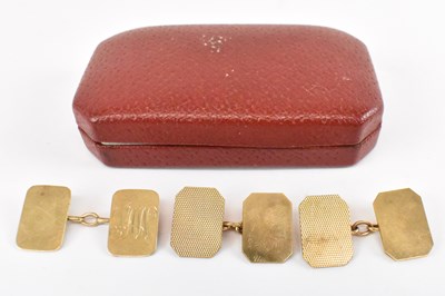 Lot 814 - A pair of 9ct yellow gold cufflinks with...