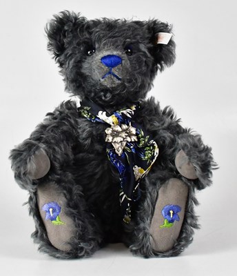 Lot 383 - STEIFF; a German collectors' bear 'Gentian...