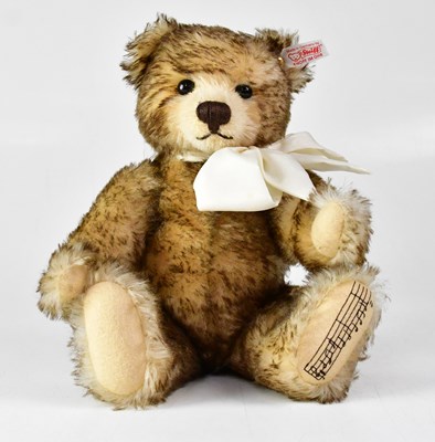 Lot 355 - STEIFF; a German musical collectors' bear 'The...