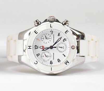 Lot 1324 - MICHELE; a ladies' Jelly Bean Tahitian...