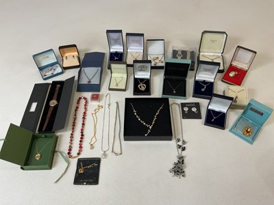 Lot 1265 - A large collection of costume jewellery...