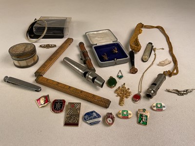 Lot 63 - A group of interesting collectors' items...