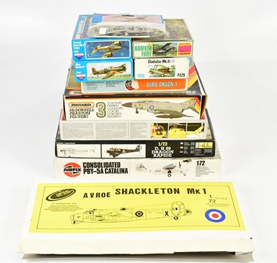 Lot 1621 - A collection of assorted model kits including...
