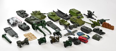 Lot 1639 - A collection of vintage playworn tanks...