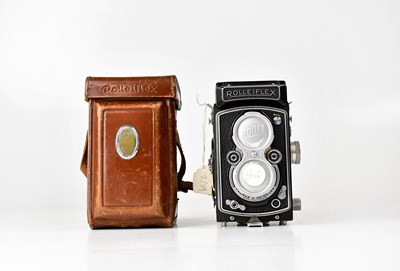 Lot 198 - ROLLEIFLEX; an Automat Model 4 TLR medium...