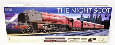 Lot 490 - A boxed 00 gauge train set by Marks & Spencer,...