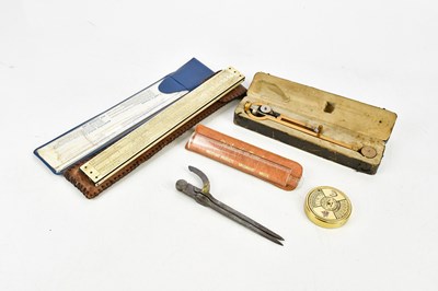 Lot 1450 - A small collection of collectors' items to...