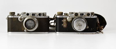 Lot 207 - LEICA; a no. 116529 1933 III, chrome bodied...