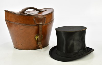 Lot 1545 - WELT-KLAPPHUT; a folding top hat, front to...