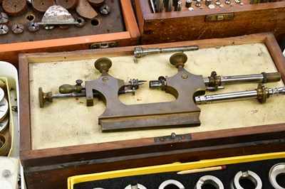 Lot 711 - A large collection of pocket watch movements,...